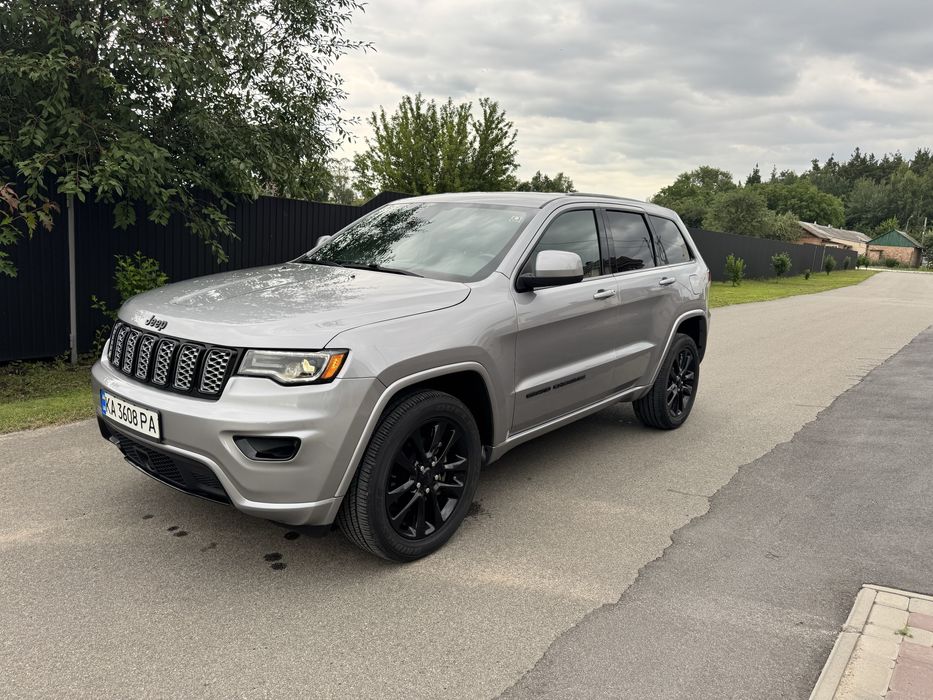 2020 Jeep Grand Cherokee в идеале с ГБО