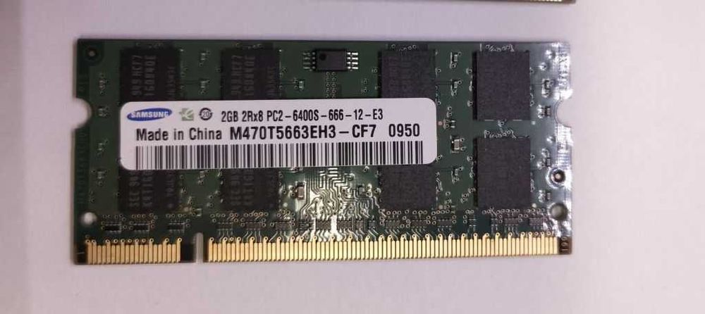Dwa moduły pamięci RAM do laptopa (SODIMM) - Samsung Kingston