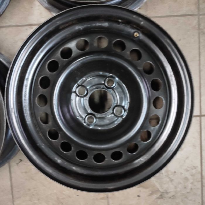 felgi 5,5X15 4X100  Honda Jazz oraz Hyundai, Toyota, Mazda ,Suzuki,