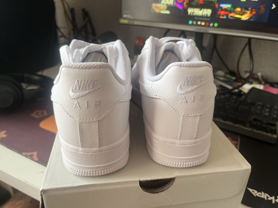 Białe Nike air force 1 nowe