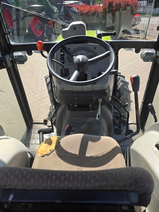 Ciągnik Sadowniczy Claas Nexos 230 VL