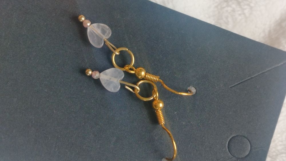 Kolczyki handmade srebro pozłacane serca kwarc różowy spinel kamień
