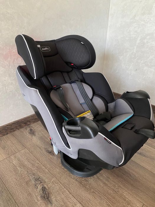Автокрісло evenflo