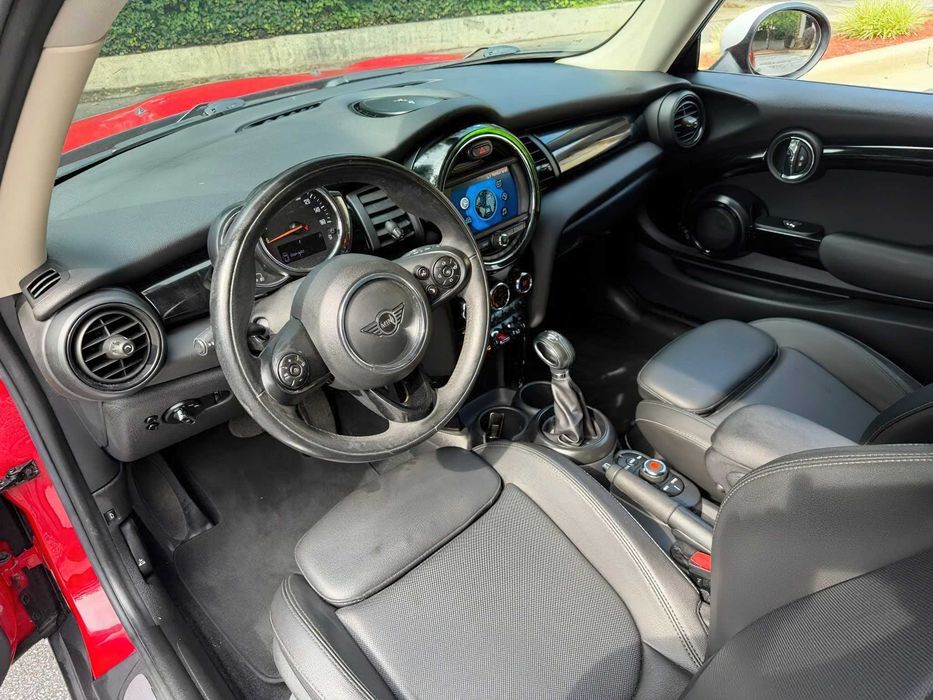 MINI Cooper      2018