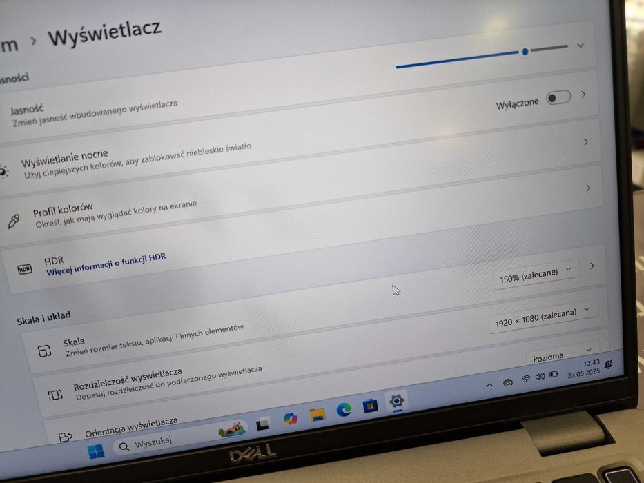 DELL LATITUDE 5450/ Ultra 5 135H 3.60 GHz/ 16GB/ 256GB/ gw 11/2028/ A+