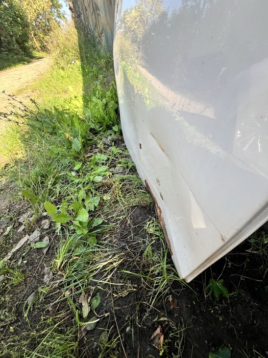 Drzwi prius plus prawe tylne 2014 białe