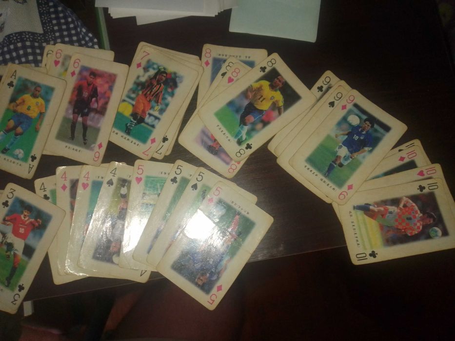 Ігрові карти футбол чемпіонат світу з футболу (Зідан, Роберто Карлос)