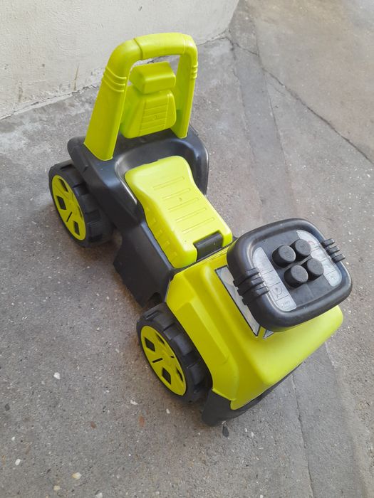 Carro pra criança ate 3 anos