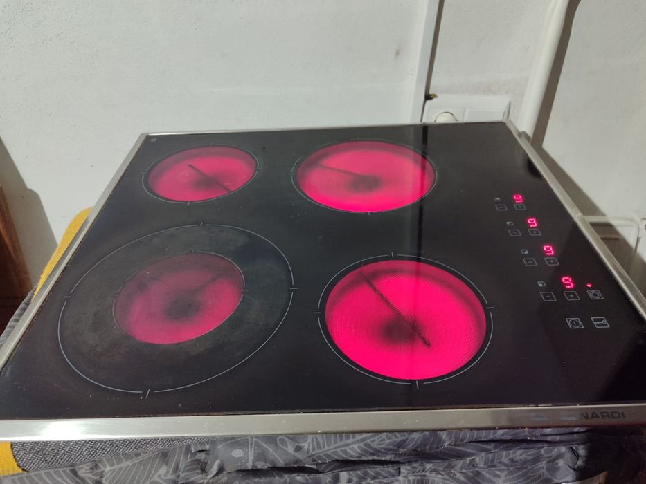 Placa vitrocerâmica