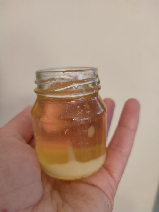 Продам маточне молочко 2025року