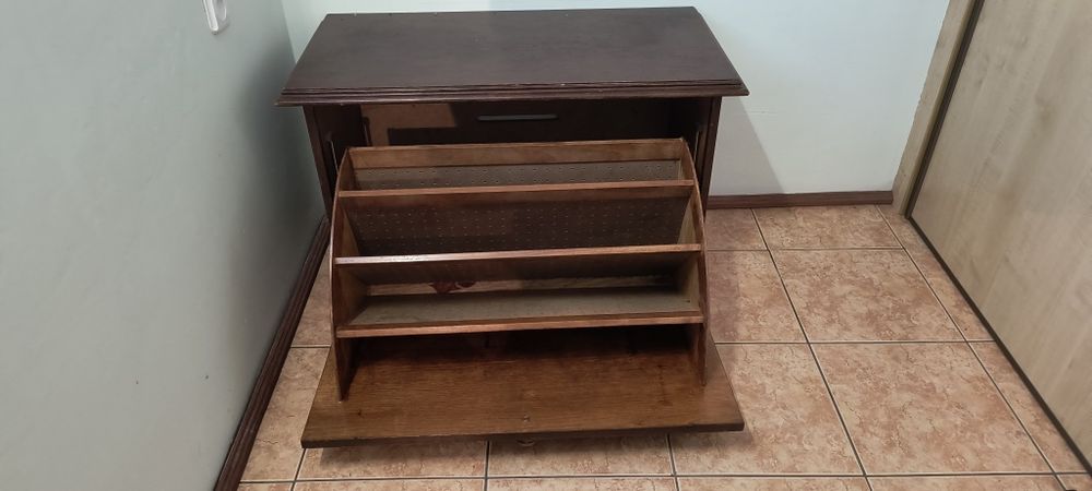 Szafka na buty stan bardzo dobry