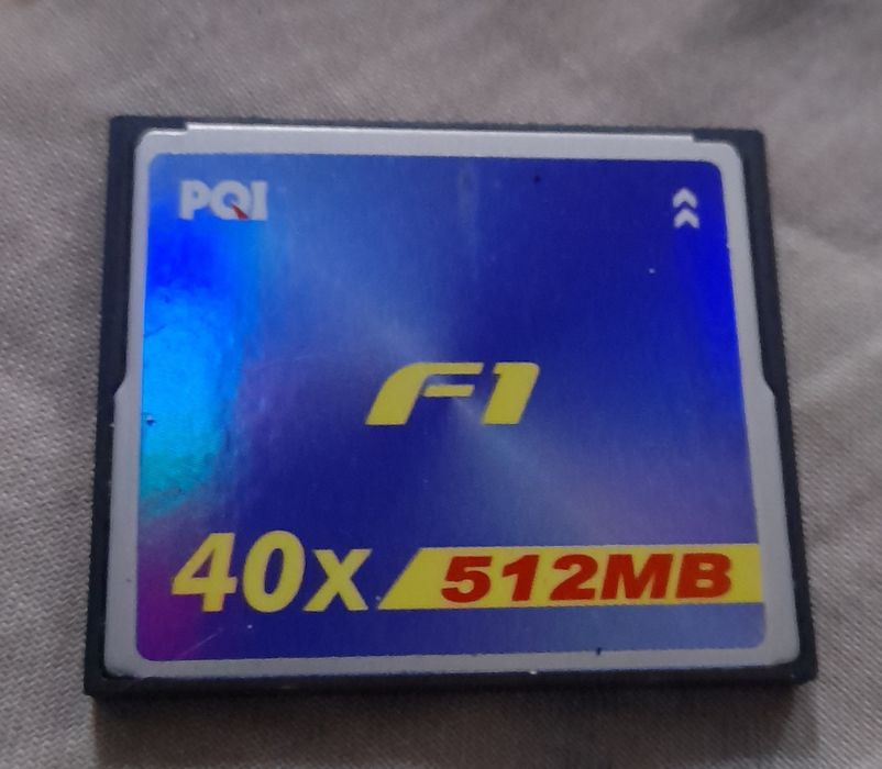 Karta pamięci compakt flash 512 MB