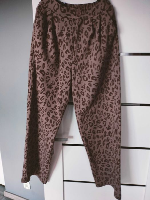 Nowe Brandenburg spodnie L