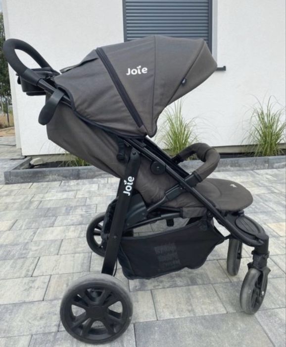 Wozek spacerowy Joie