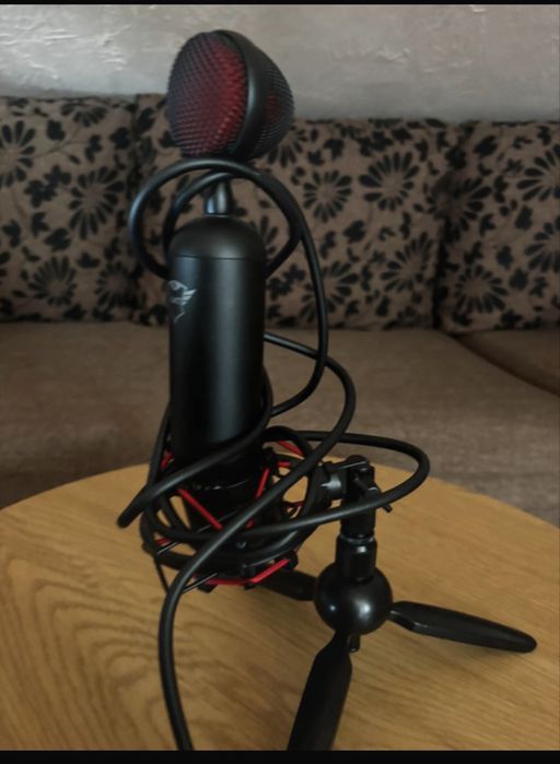 Mikrofon GXT 244 Buzz