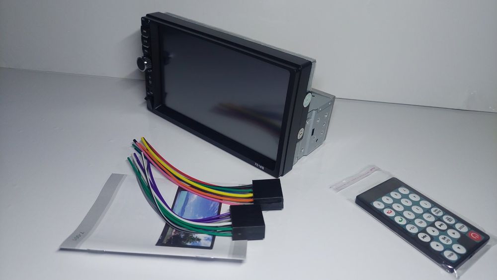 Магнітола Pioneer 7012 1 дін з екраном 7"