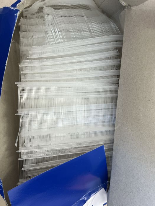 Urzadzenie do przypinania metek i przywieszki2 urz+2 kartony