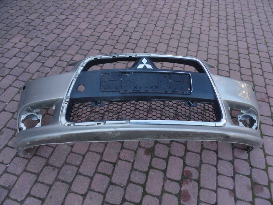 Mitsubishi Lancer Hatchback Zderzak przód 07-16