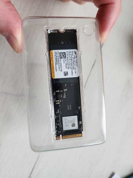Накопичувач SSD Micron 2400 512Gb NVMe M.2 Gen4x4 (MTFDKBA512QFM)