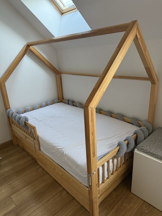 Łóżko domek z szuflada + materac