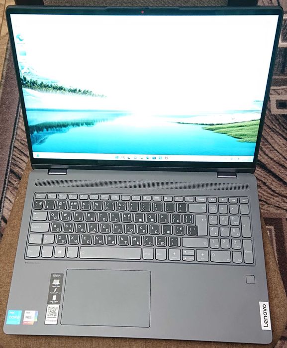 Ноутбук-трансформер Lenovo/16" IPS/i5-1235U/Ram 16GB/SSD 512GB/бат.5ч
