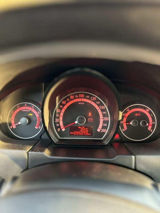 Kia Ceed 2009 червона