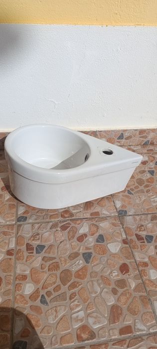 Lavatório pequeno sanindusa