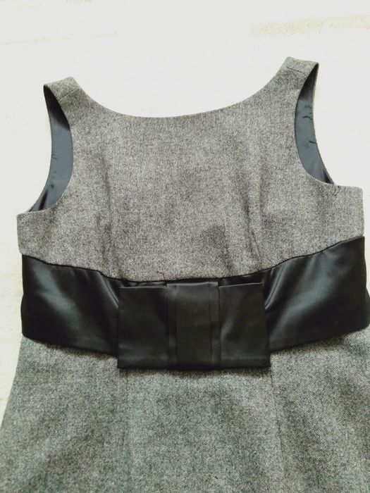 Bezrękawnik damski z tweedu.