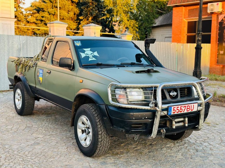 Nissan Navara  4x4 , полный привод 
Двигун працю