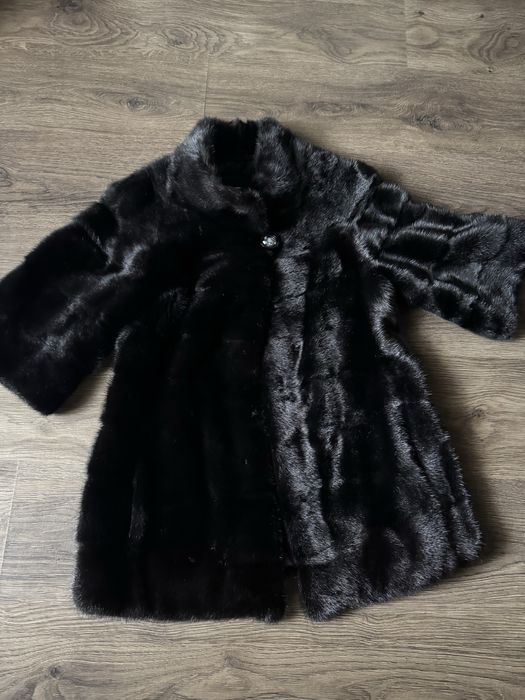 Норкова шуба автоледі