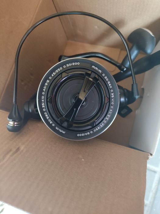 Продам катушку WEIDA-HJ10000