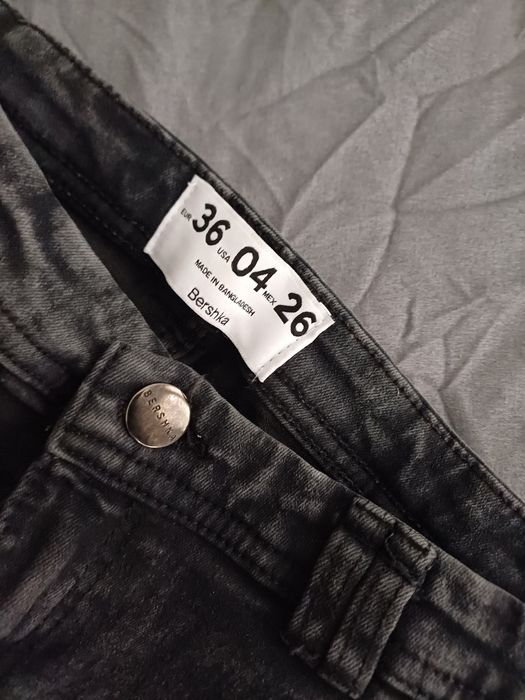 Spodnie bershka 36