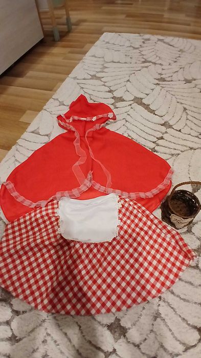 Strój Czerwonego Kapturka