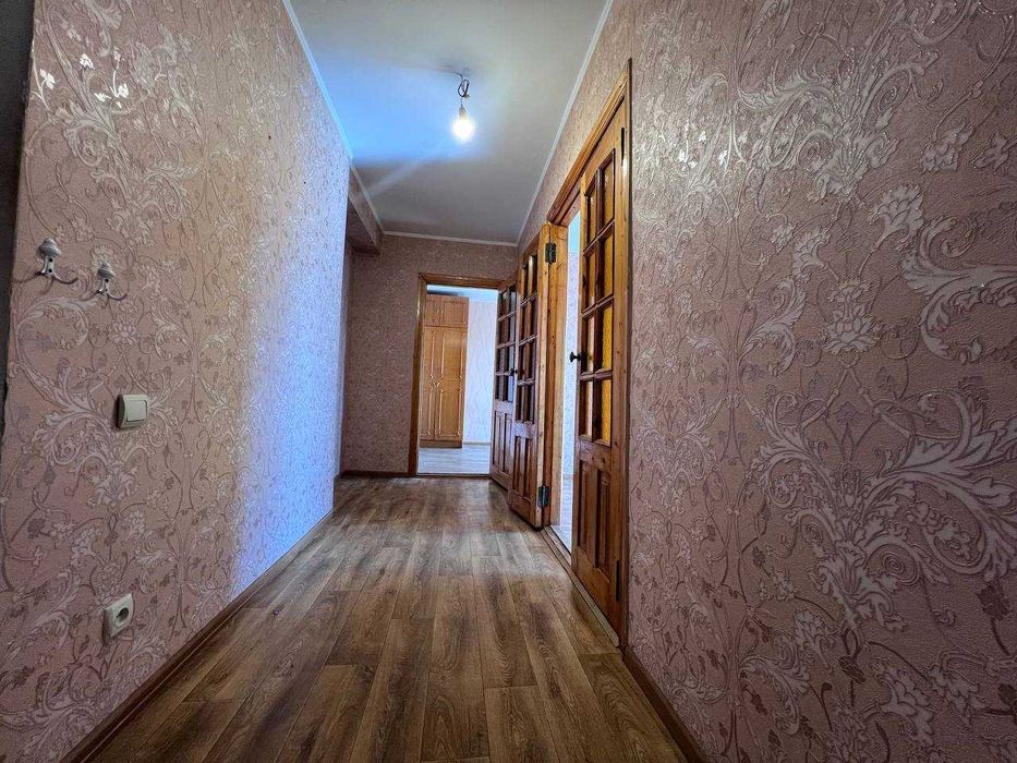 Продам 2 к квартиру на вул.Брацлавській 2187