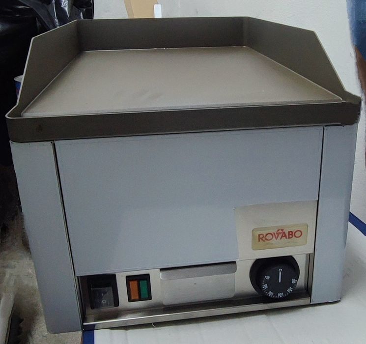 Placa grelhadora eléctrica