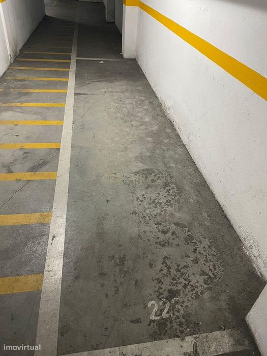 Estacionamento, lugar de garagem no Condomínio de São Domingos em Évor