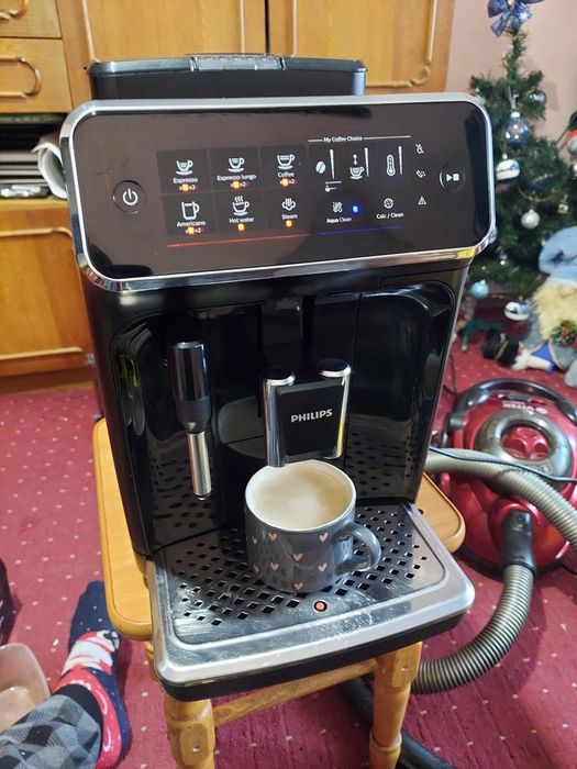Кавомашина Philips EP2220 – ваша ідеальна кава в один дотик