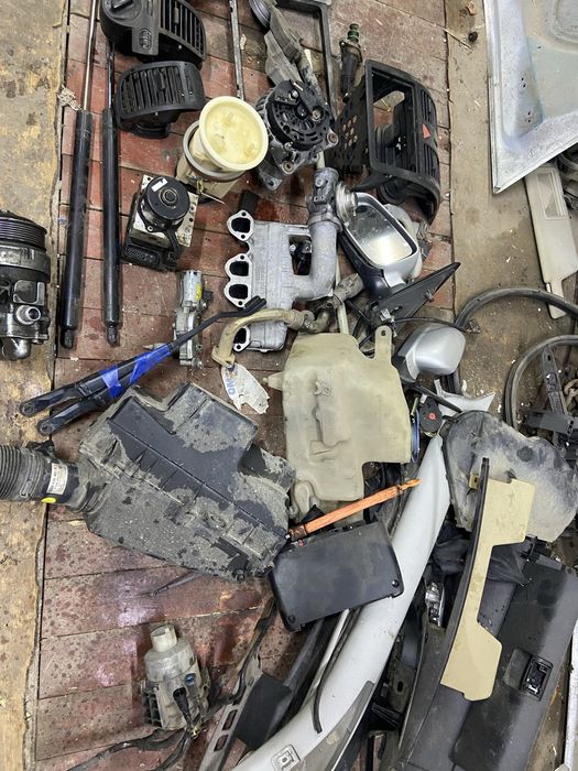 Генератор VW Passat Golf Bora Polo Skoda Fabia Seat Audi 1.4 1.9