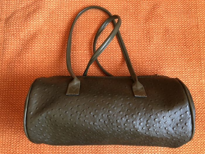 2 Malas pequenas, uma verde seco e outra castanha