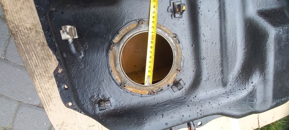 Zbiornik paliwa Mitsubishi Grandis diesel