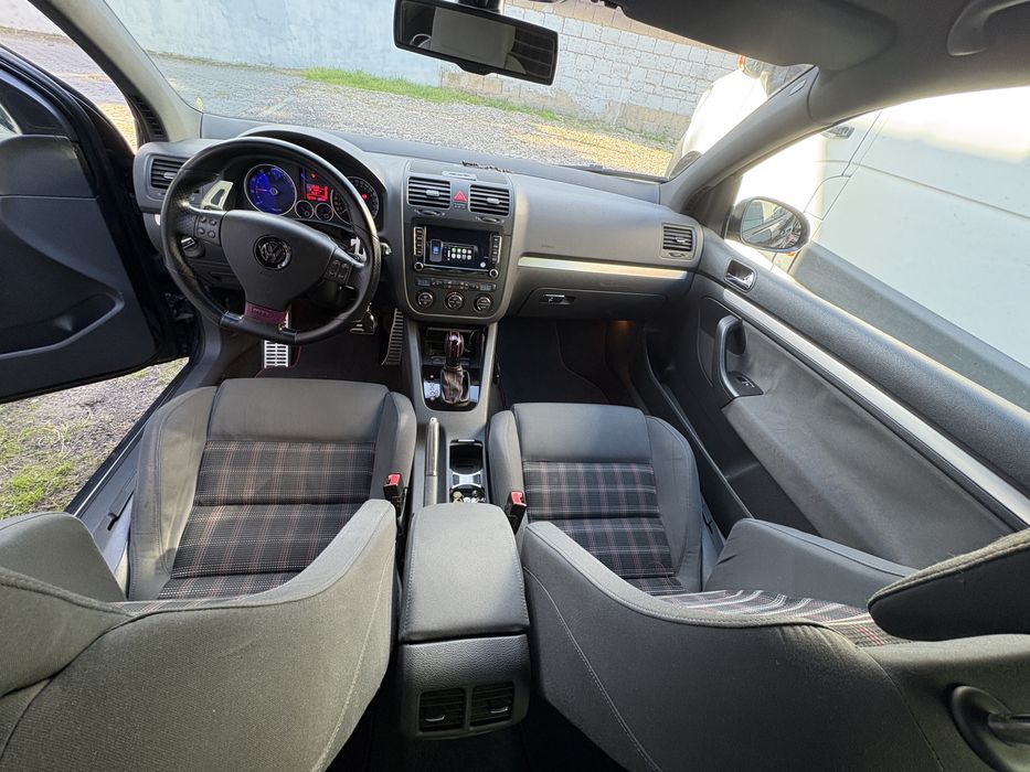 Volkswagen Golf 5 GTI  DSG 3D