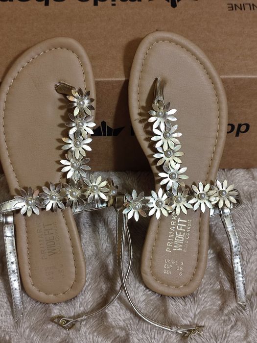 Босоножки женские Primark