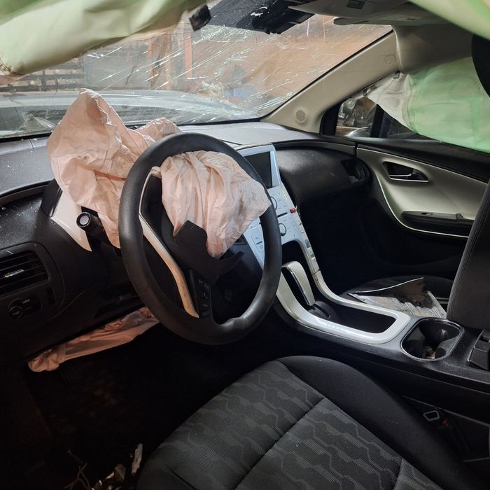 Chevrolet Volt 2013 разборка запчасти