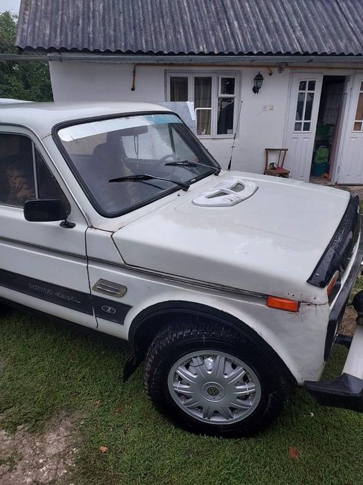 Продам  ВАЗ 2121 ниву