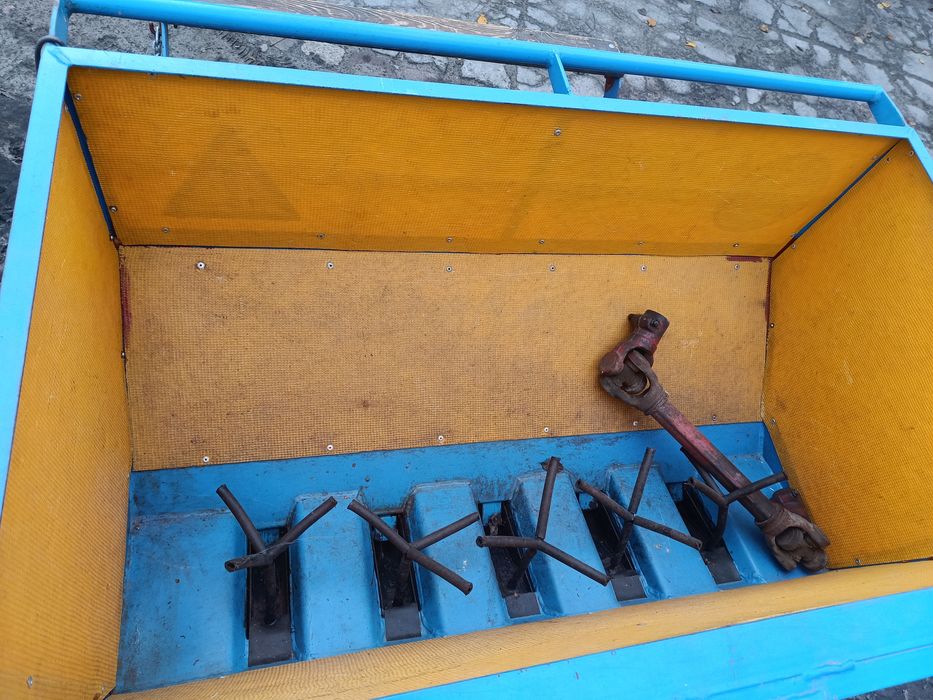 Sadzarka do cebuli dymki