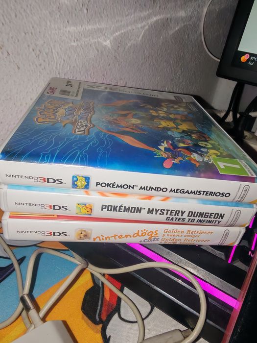 Nintendo 3ds rosa com cartão dspico e jogos 3ds