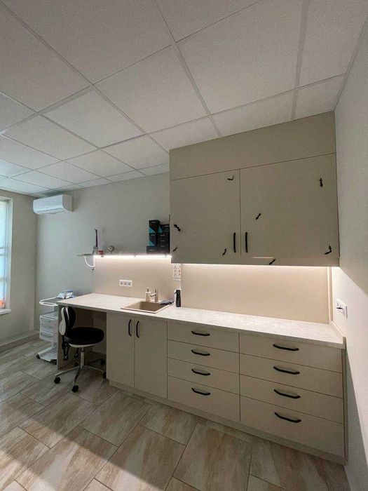 Меблі для стоматології в Києві та Києвській області