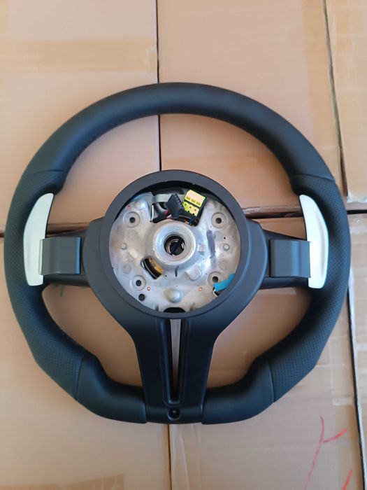 М руль для BMW F серії f10 f11 f20 f22 f30 f31 f32 f83f48f39f25f26f15