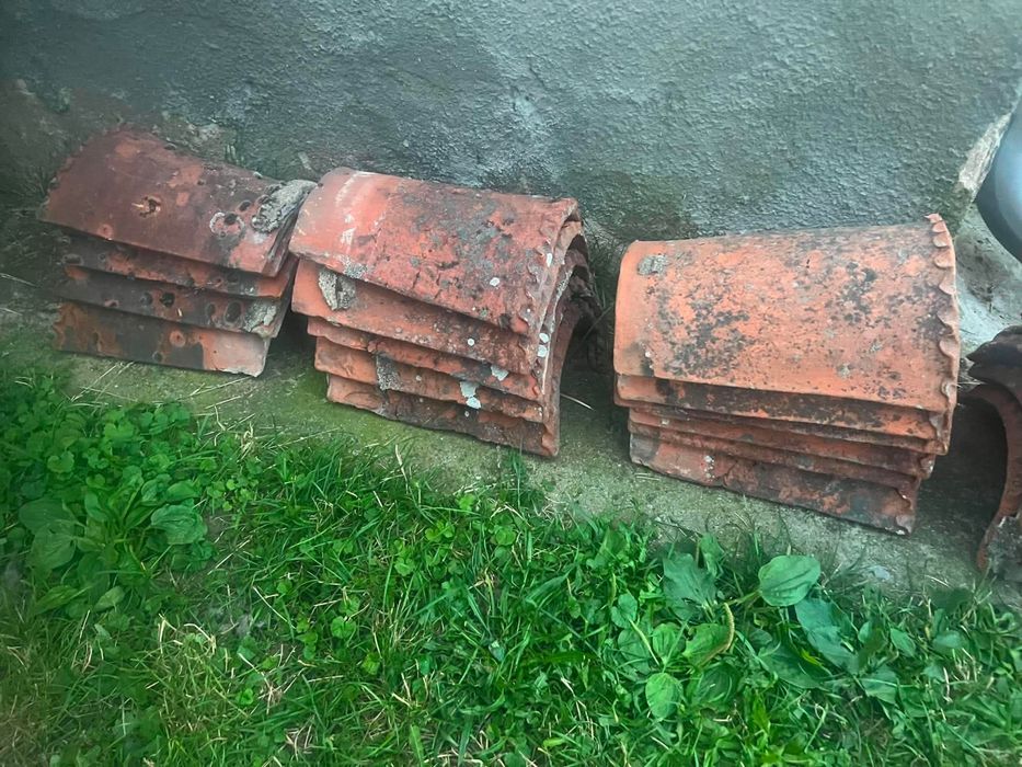 Stare mazurskie ceramiczne gąsiory dachowe 30 sztuk