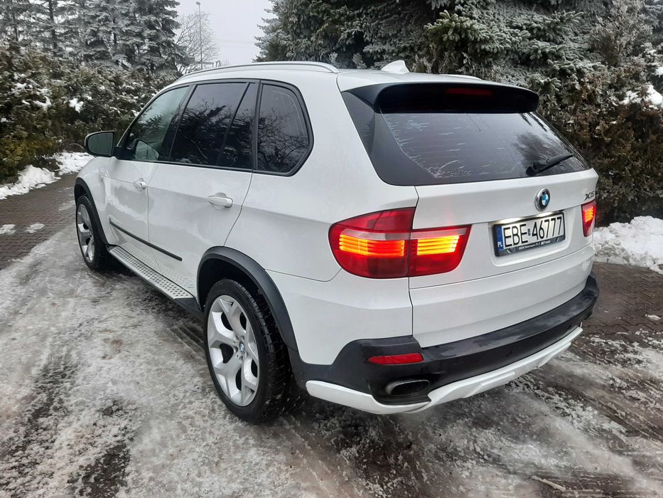 BMW X5 E70 4.8 V8 Import Dubaj Pakiet Aero 7-osobowa